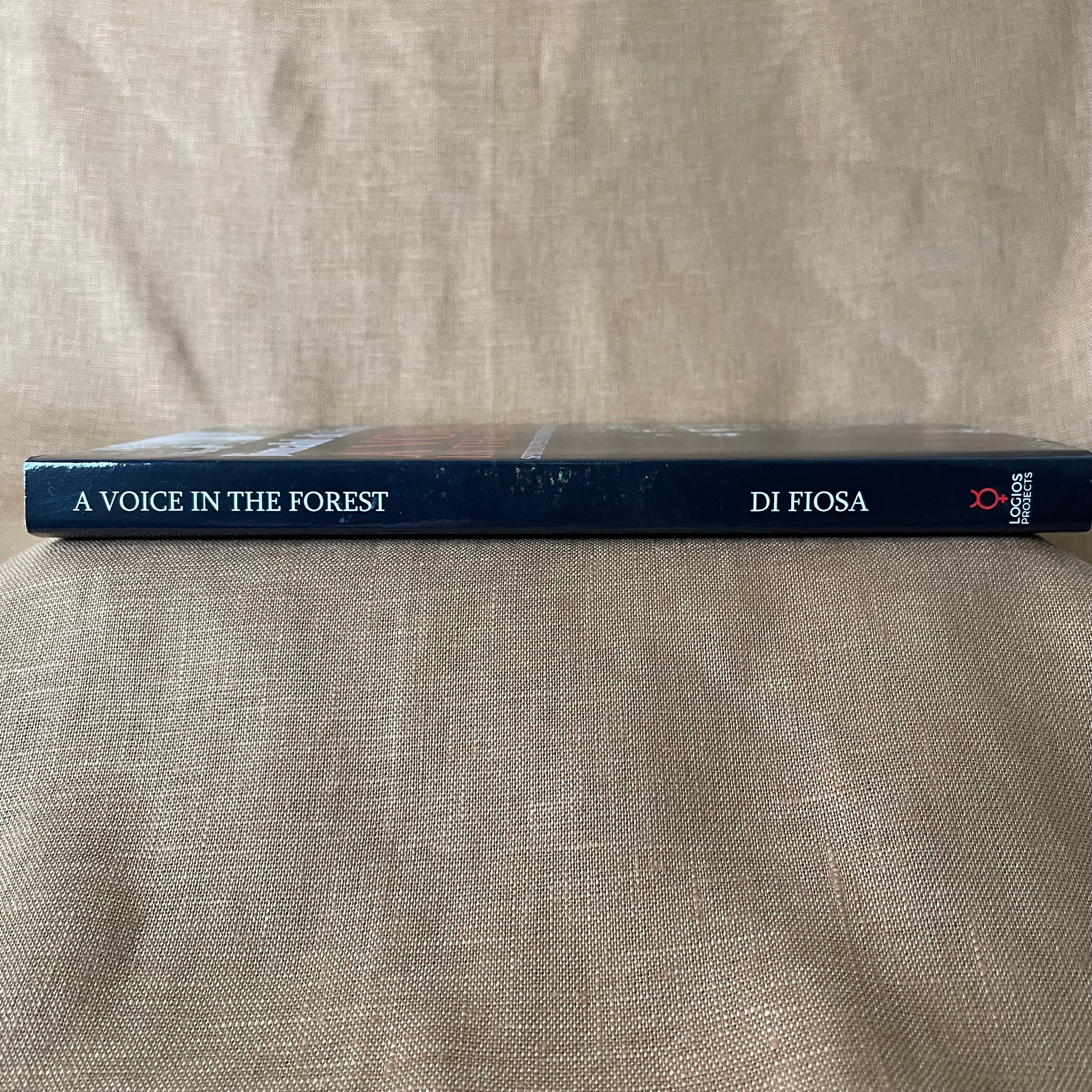 A Voice in the Forest — Jimahl di Fiosa