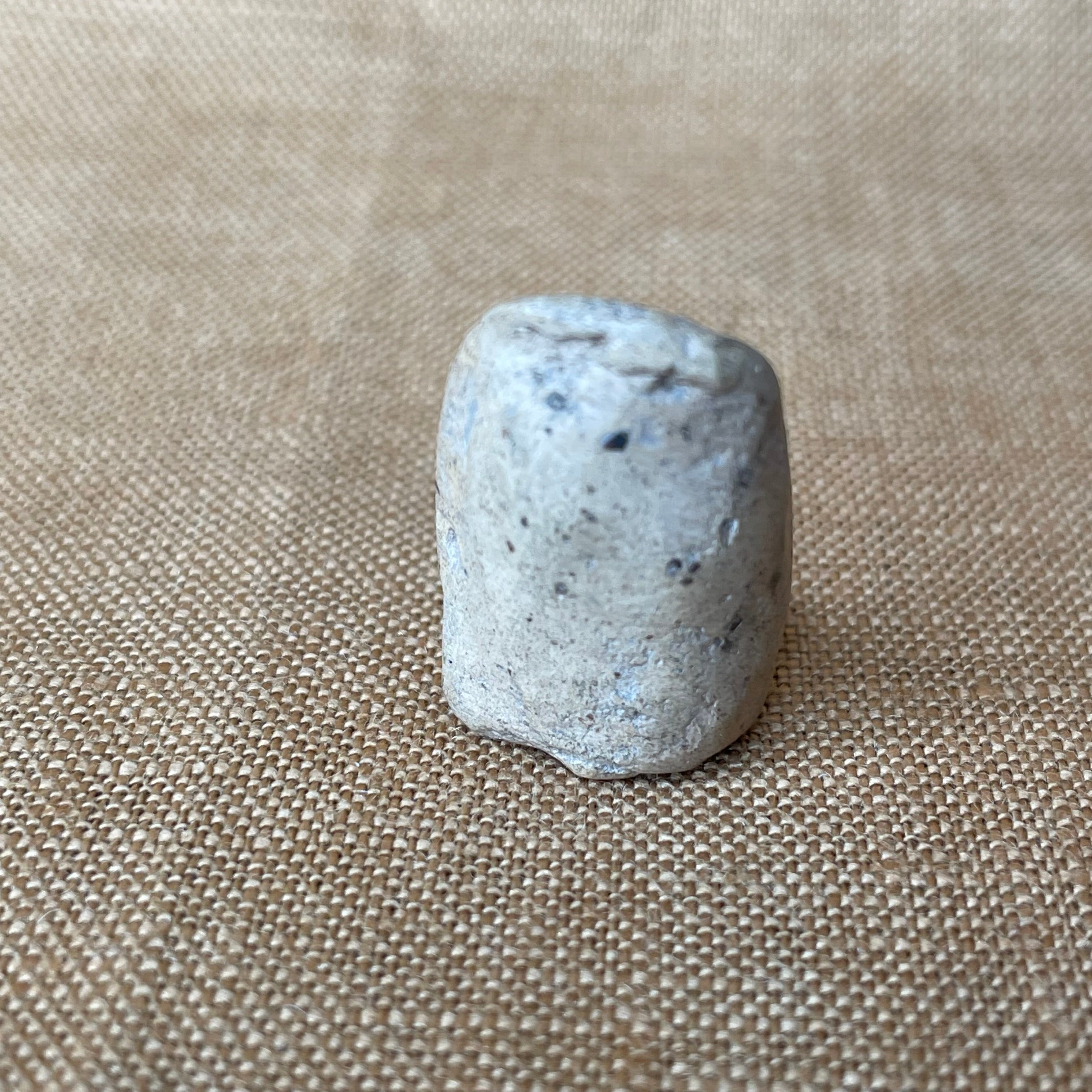 Small Thai Clay Buddha Amulet / Votive Figure