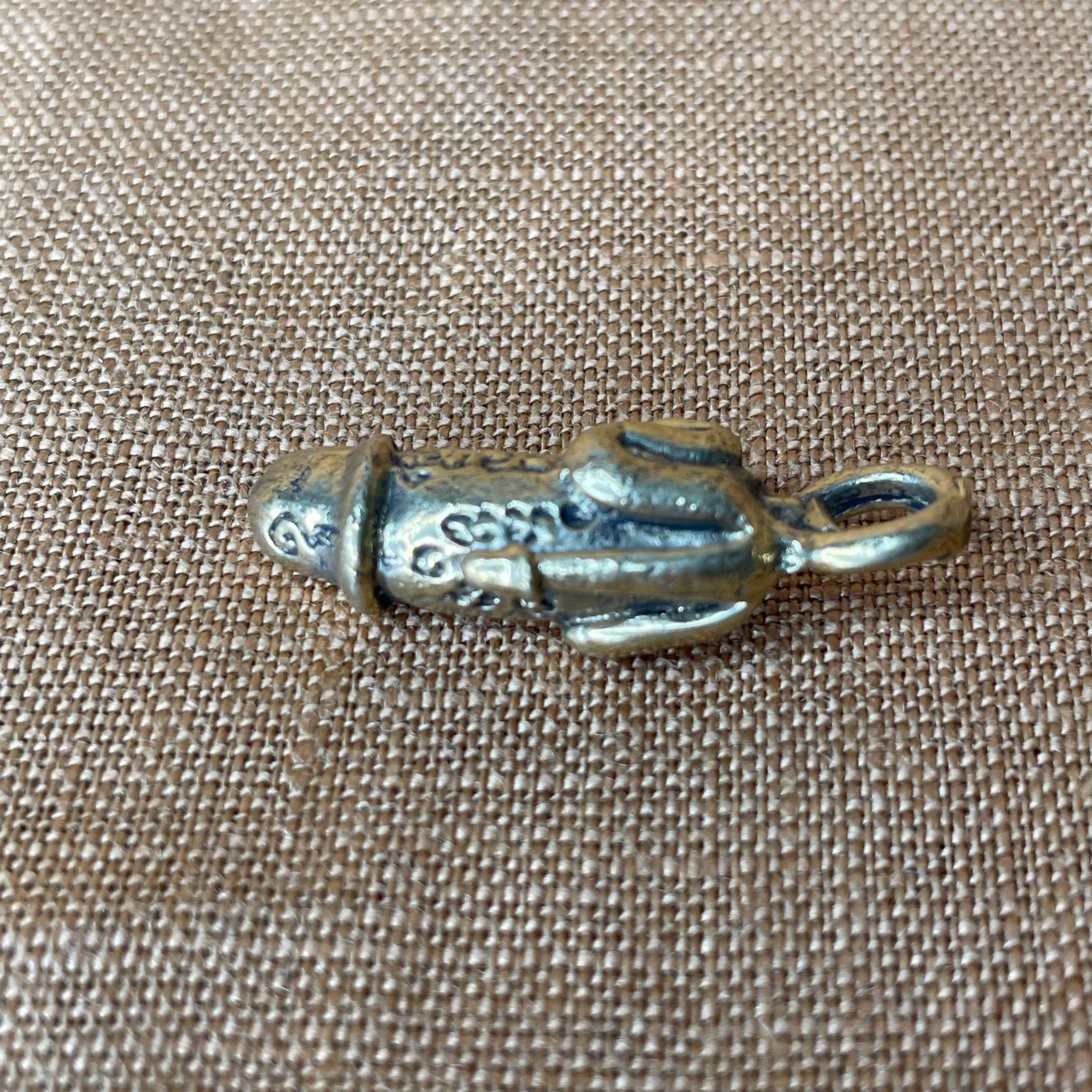 Modern Thai Multi-Phallus Palad Khik Amulet Pendant