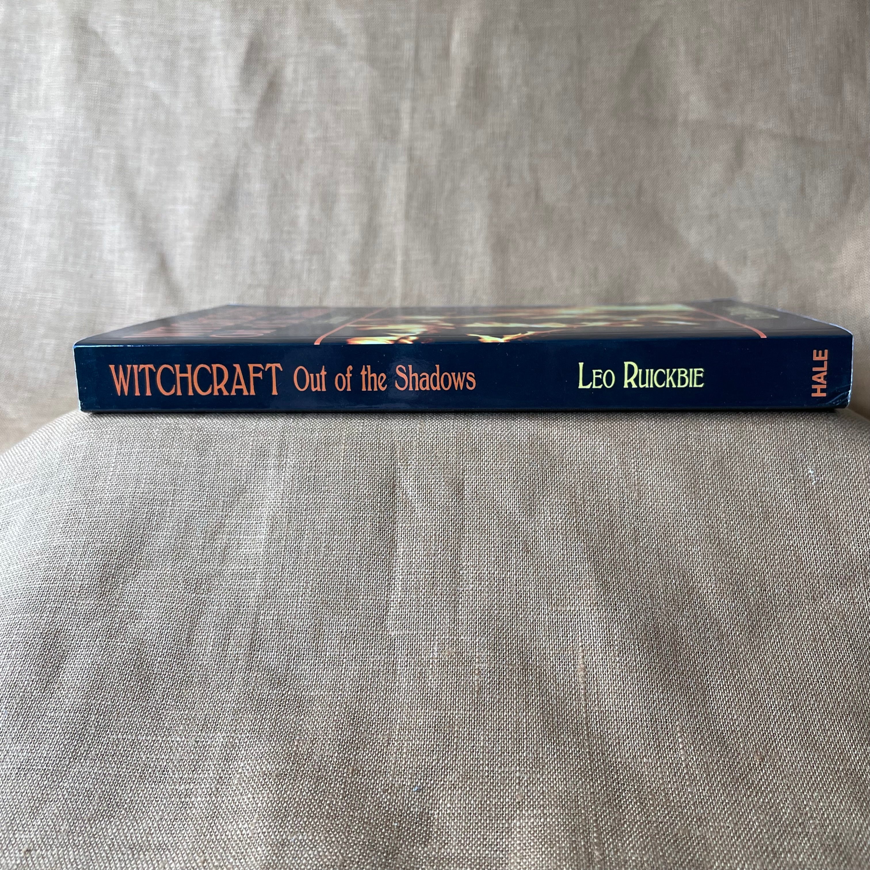 Witchcraft: Out of the Shadows — Leo Ruickbie