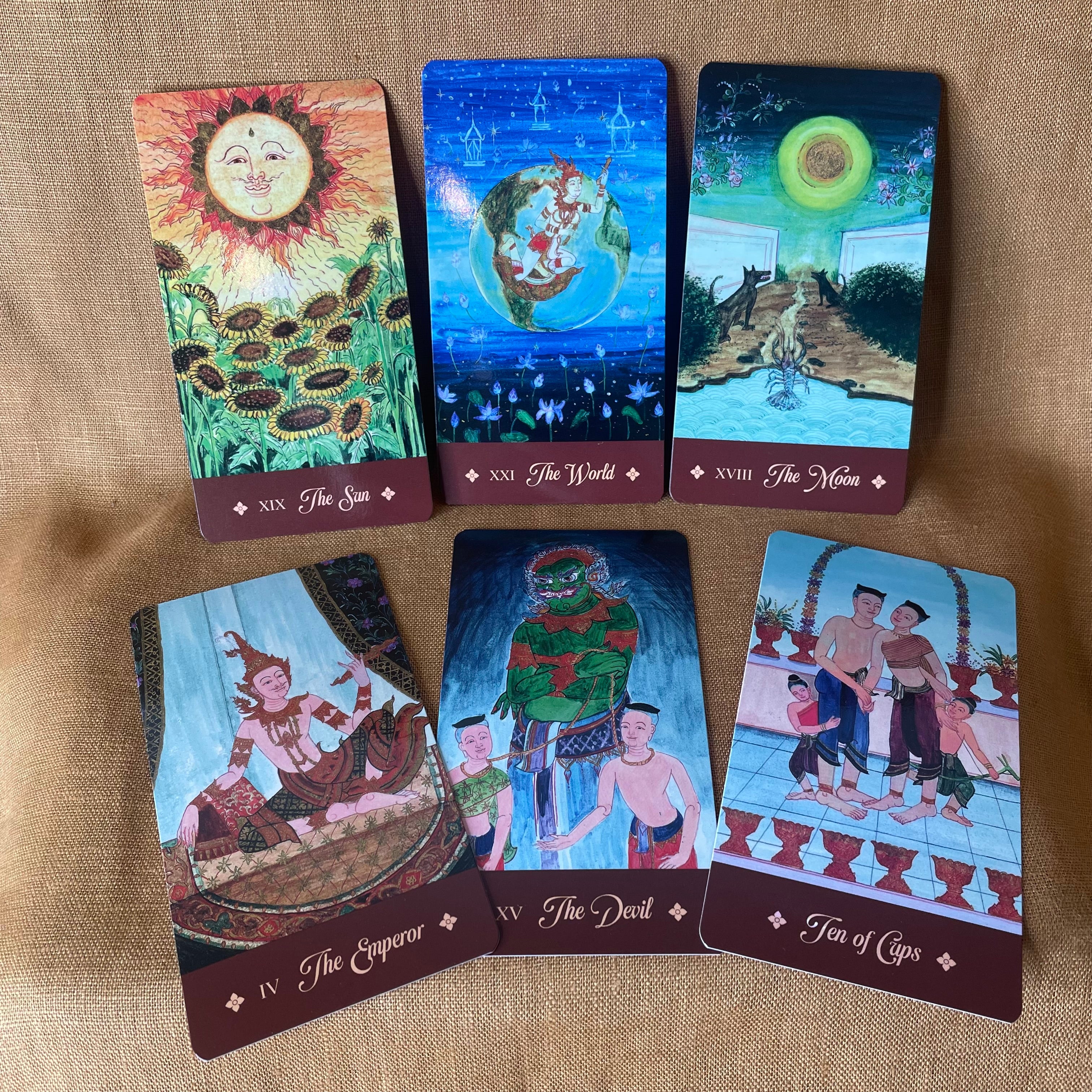Siamese Tarot - Sukij P