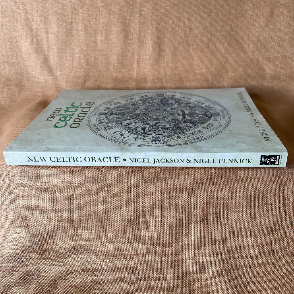 New Celtic Oracle - Nigel Jackson and Nigel Pennick