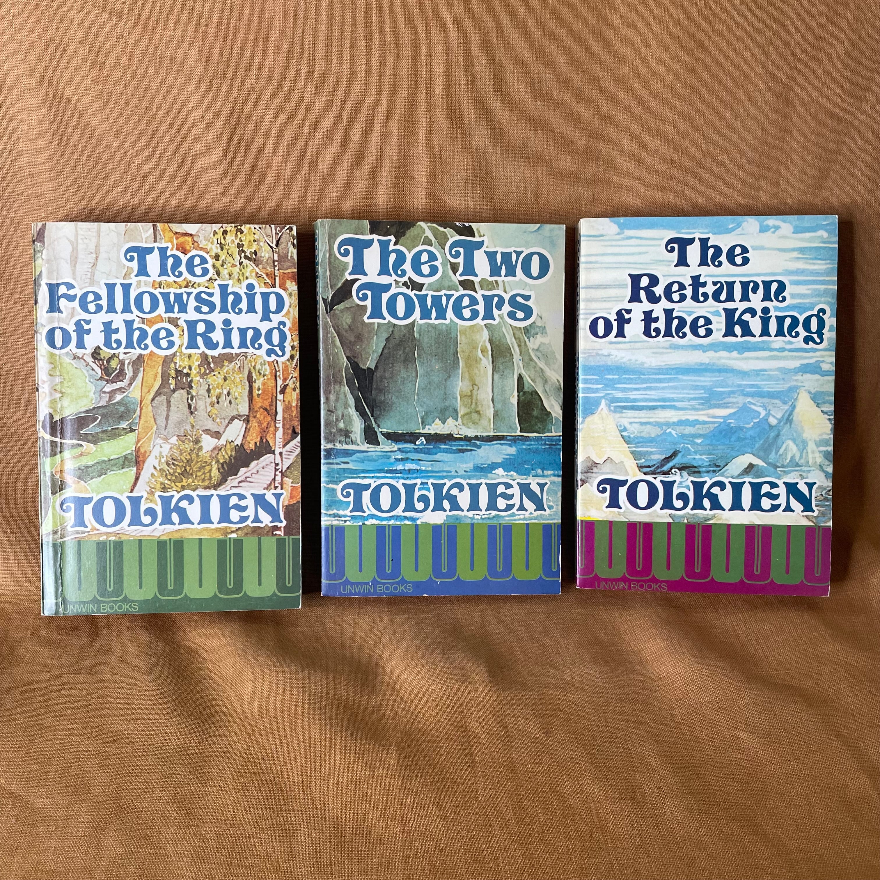The Lord of the Rings: Three-Volume Boxed Set - J.R.R. Tolkien