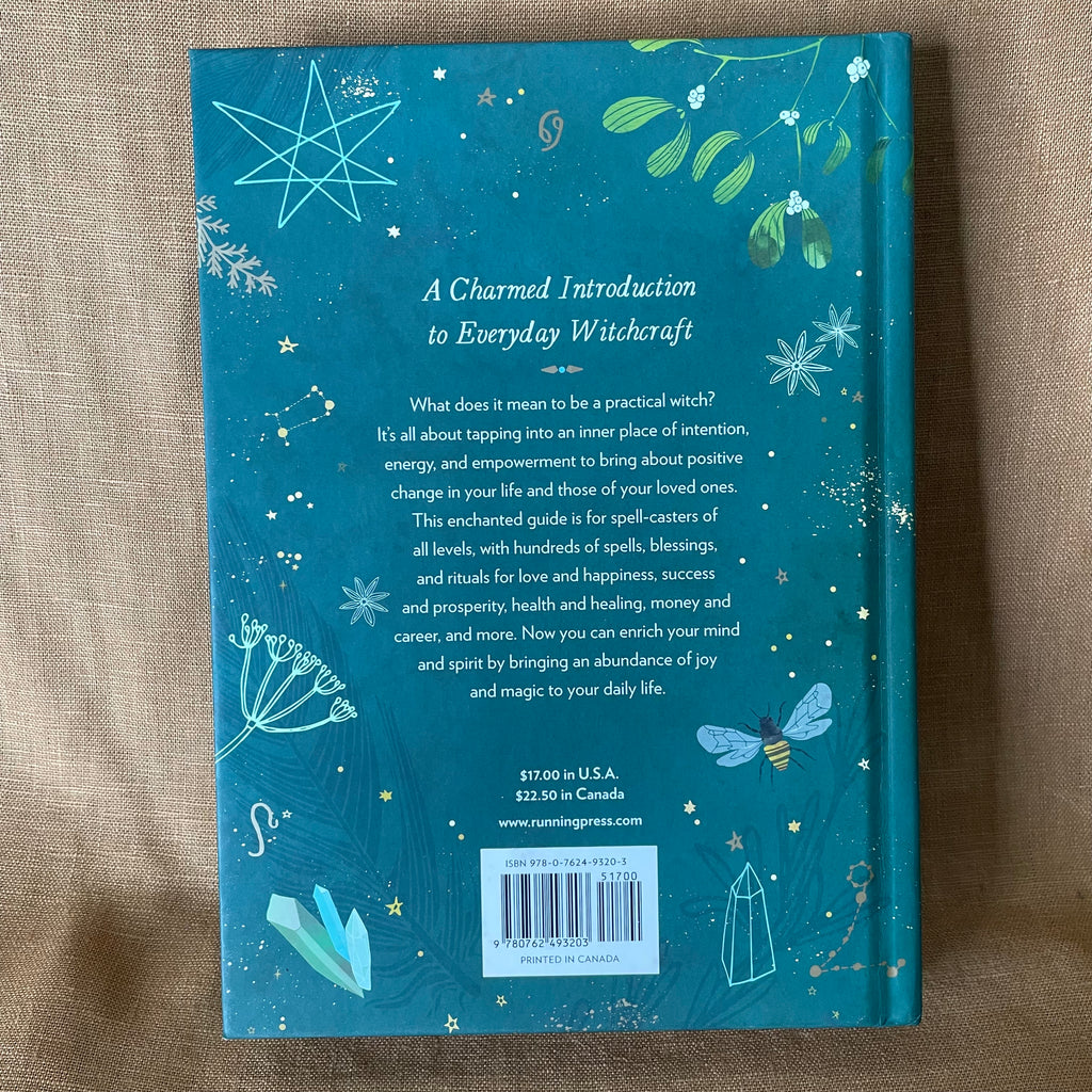 The Practical Witch's Spell Book - Cerridwen Greenleaf