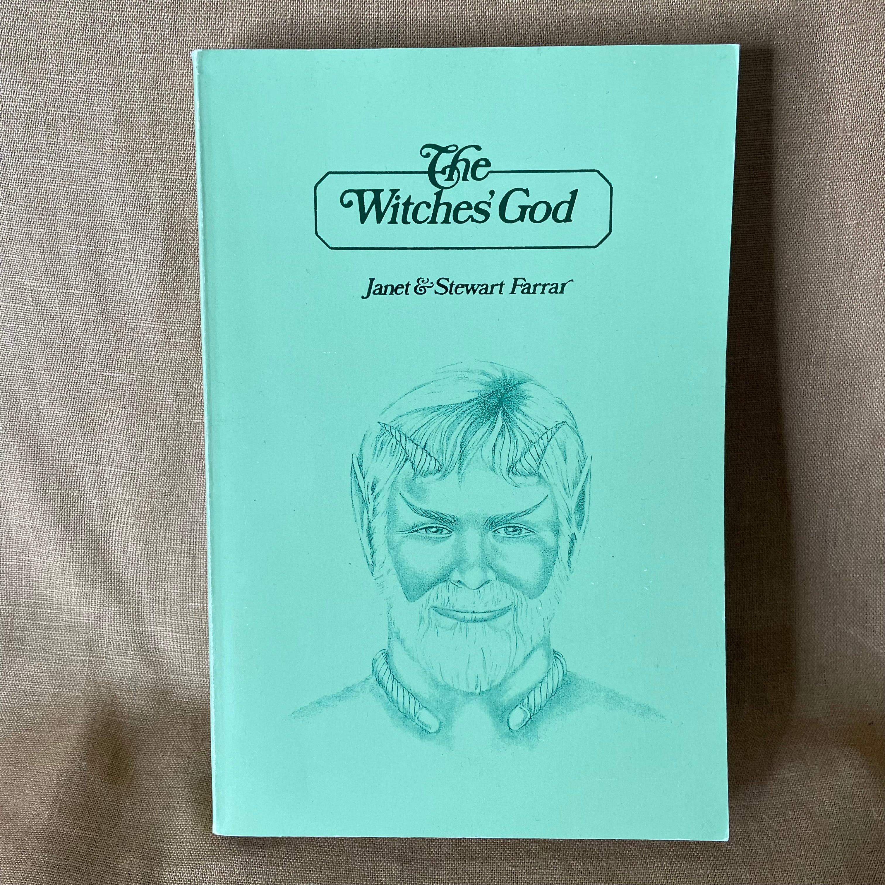 The Witches' God - Janet & Stewart Farrar