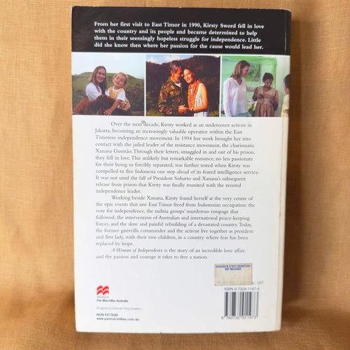A Woman of Independence: A Story of Love and the Birth of a New Nation - Kirsty Sword Gusmão