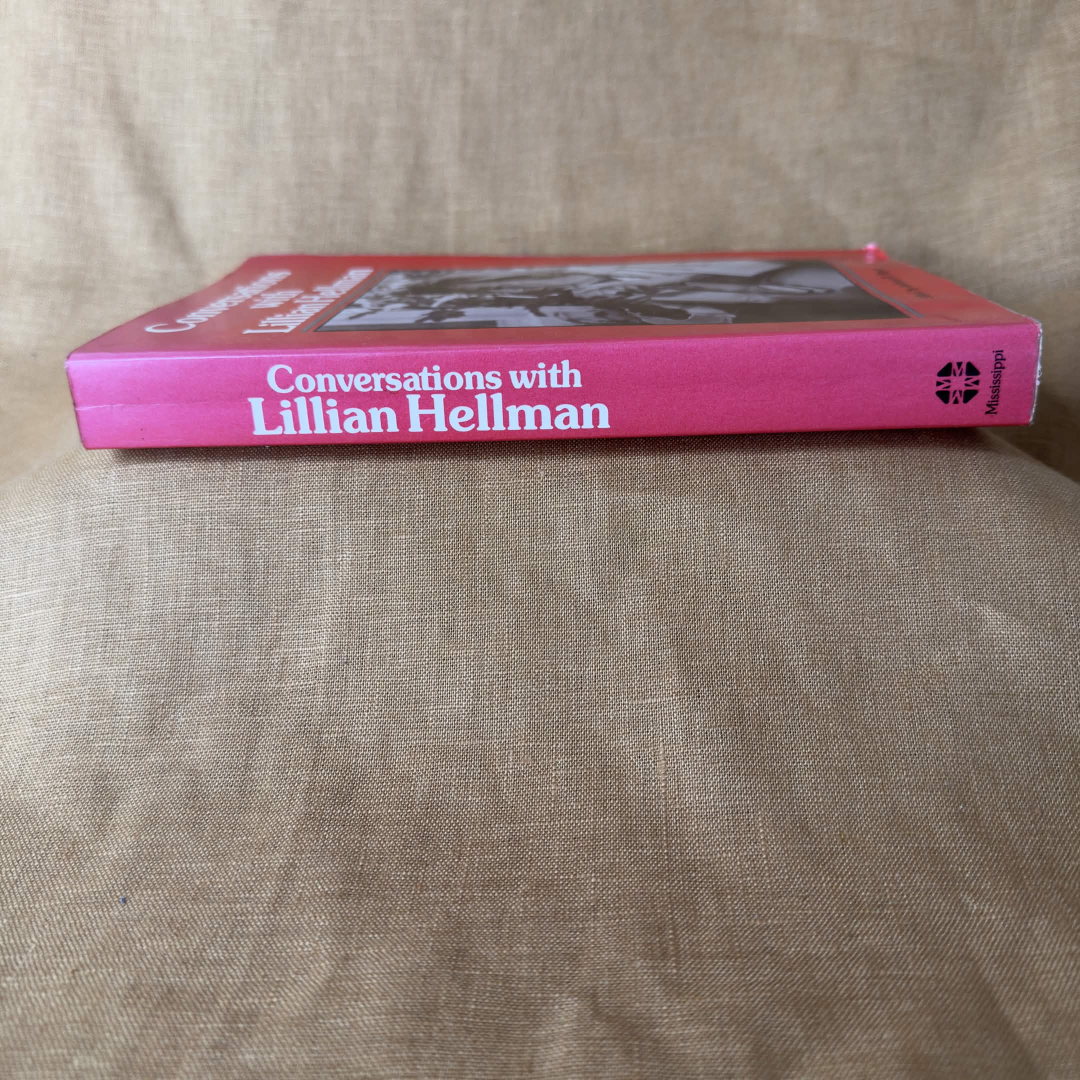 Conversations with Lillian Hellman - Jackson R. Bryer