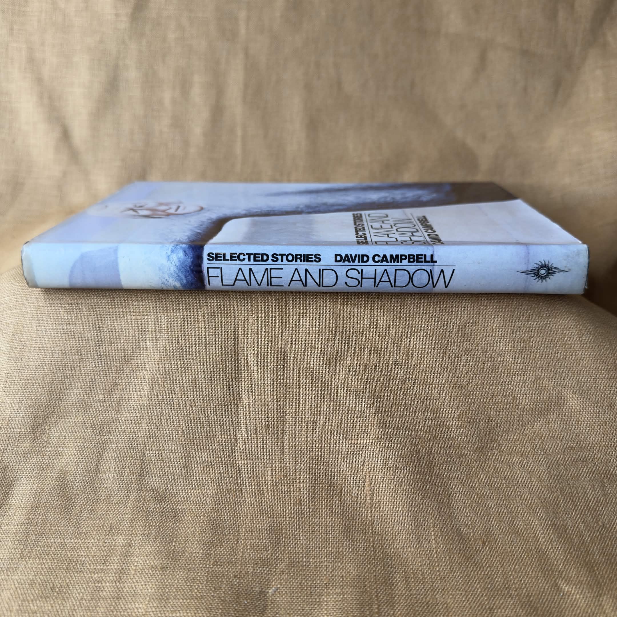 Flame and Shadow: Selected Stories — David Campbell