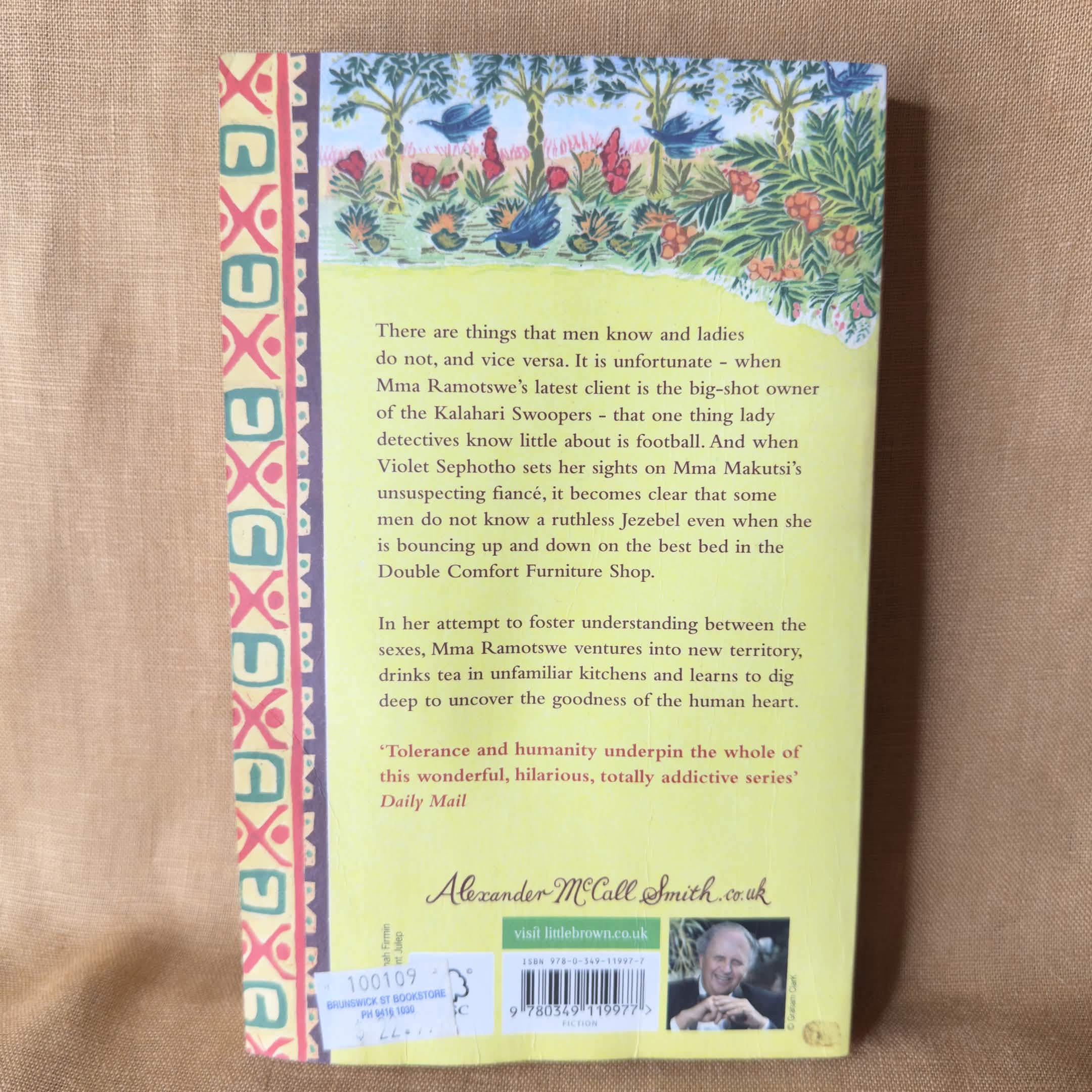 Tea Time for the Traditionally Built — Alexander McCall Smith
