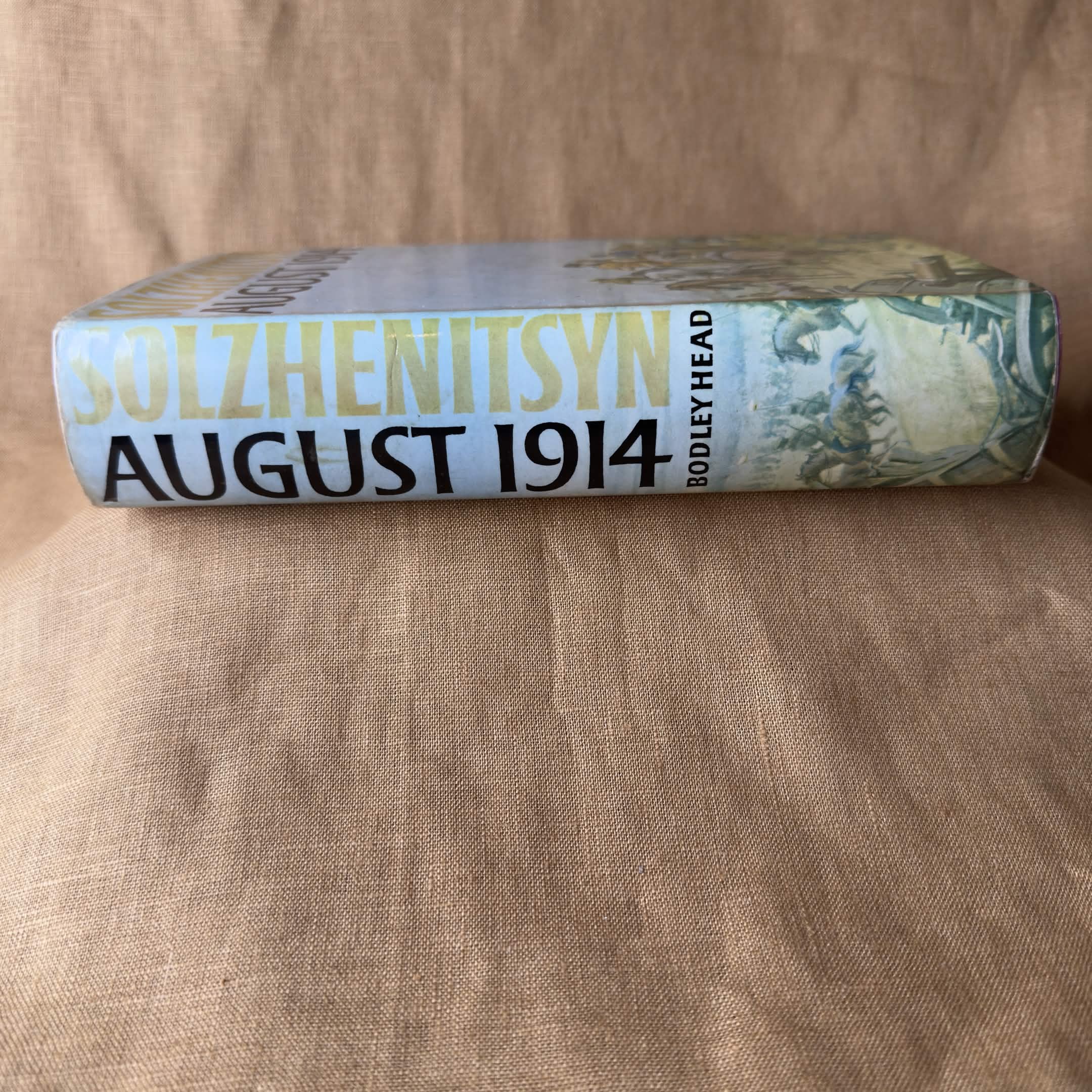 August 1914 — Aleksandr Solzhenitsyn