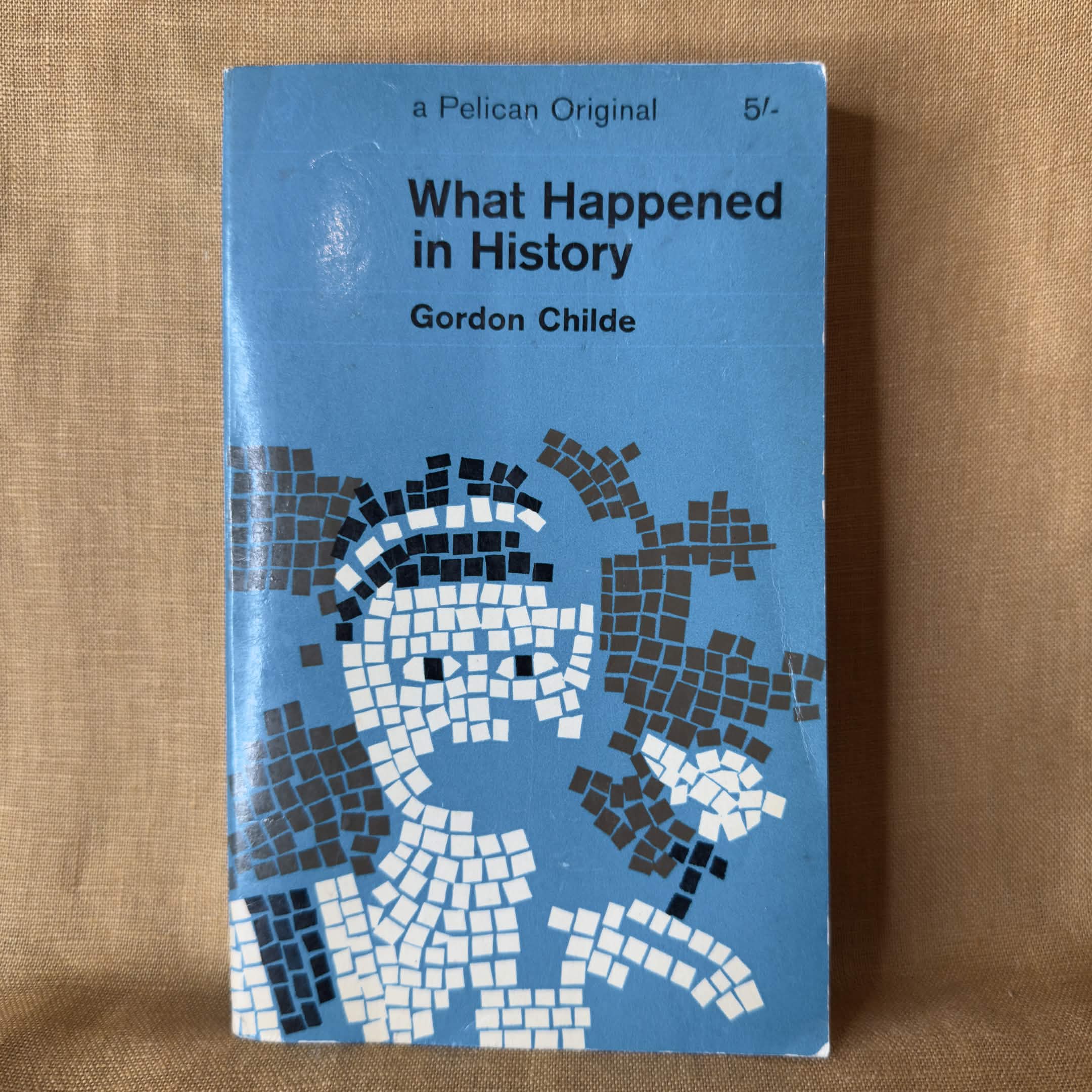 What Happened in History — Gordon Childe