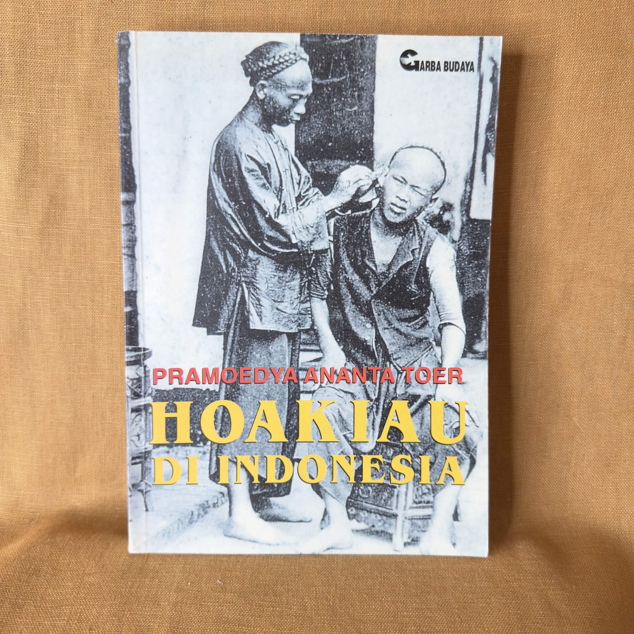 Hoakiau di Indonesia — Pramoedya Ananta Toer
