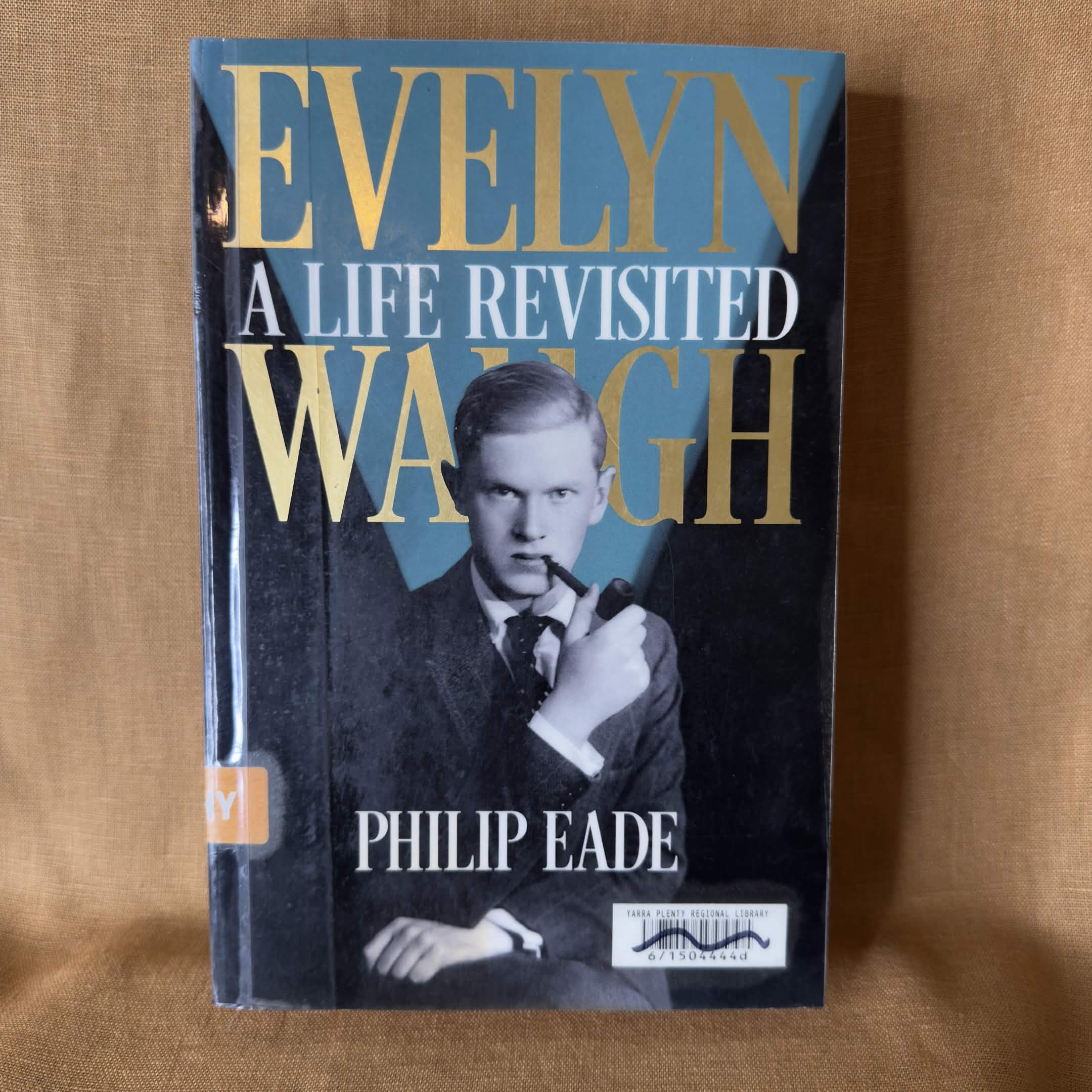 Evelyn Waugh: A Life Revisited — Philip Eade