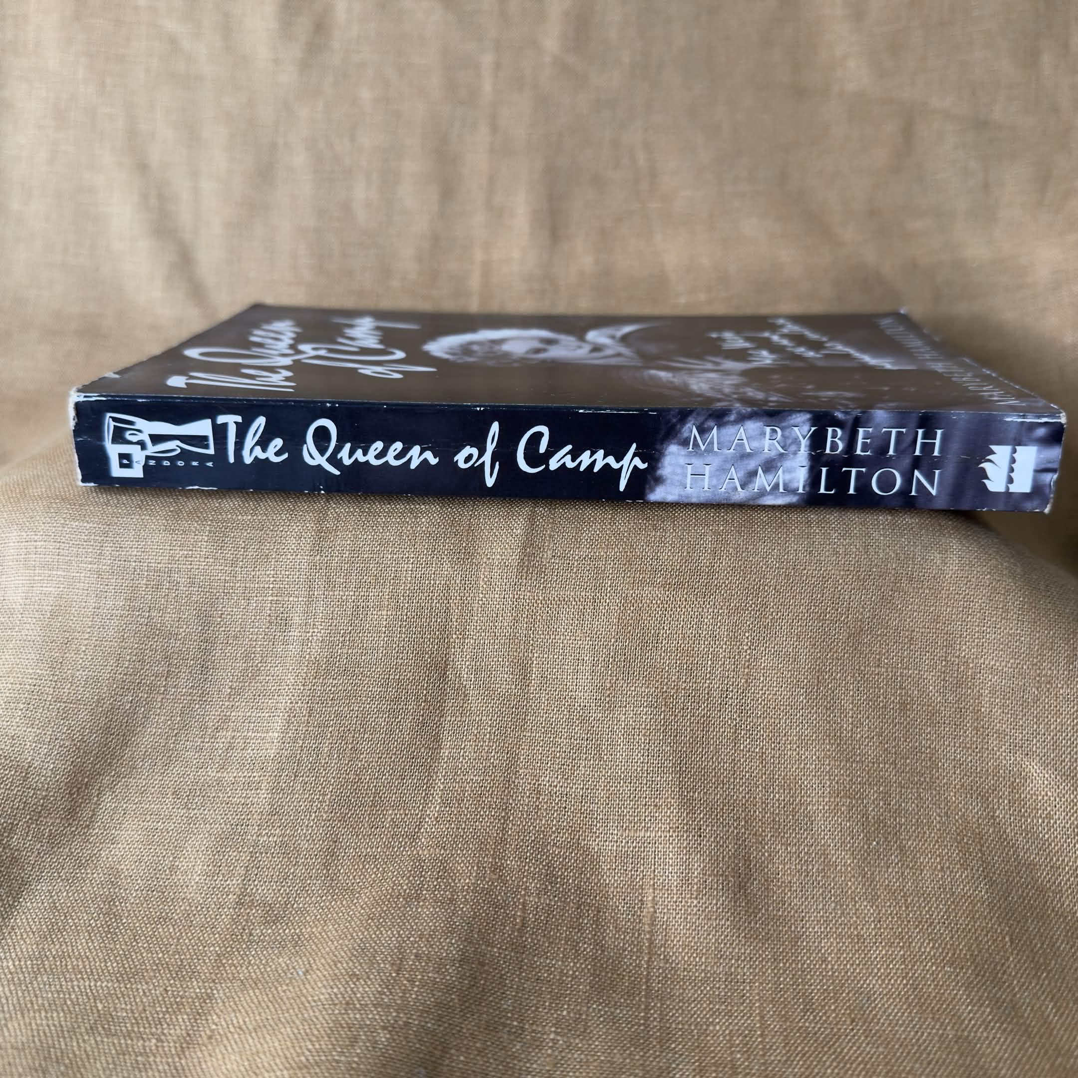 The Queen of Camp: Mae West, Sex and Popular Culture - Marybeth Hamilton