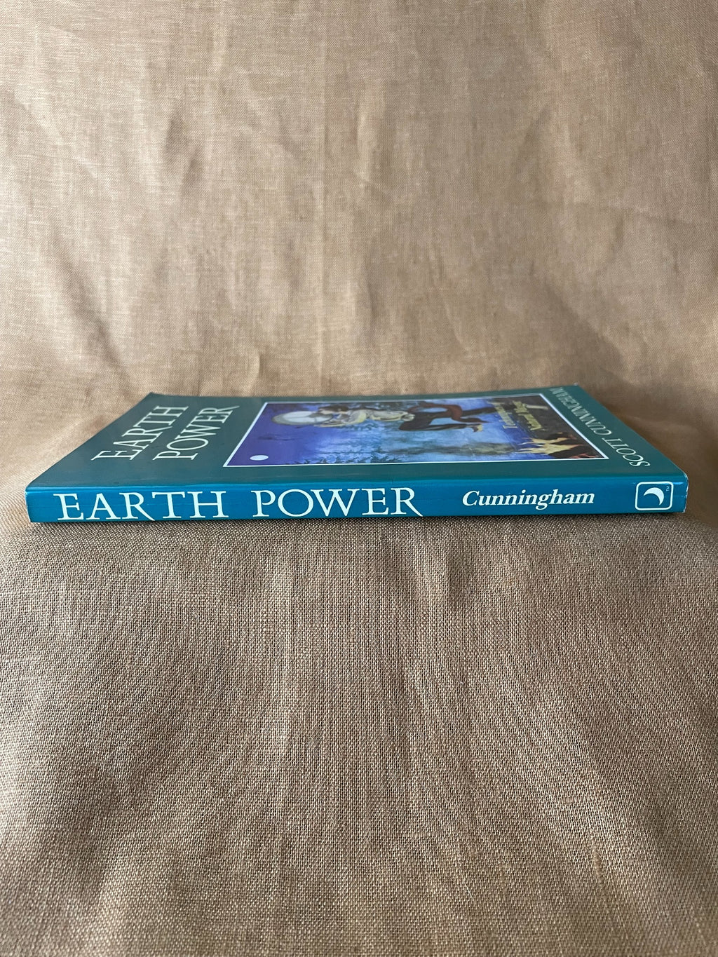 Earth Power by Scott Cunningham spine