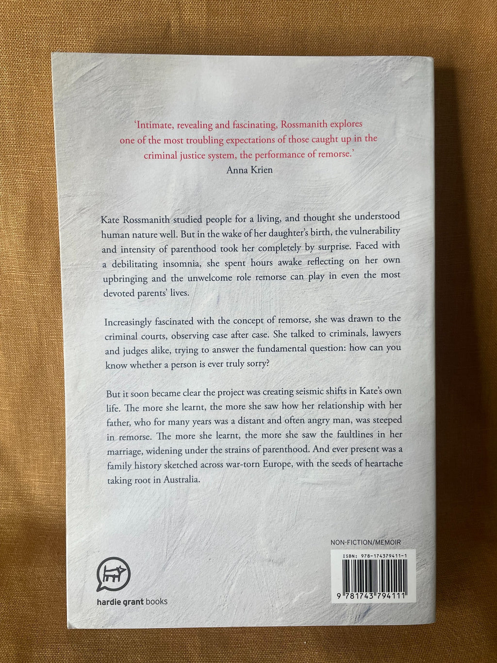 Small Wrongs by Kate Rossmanith back cover