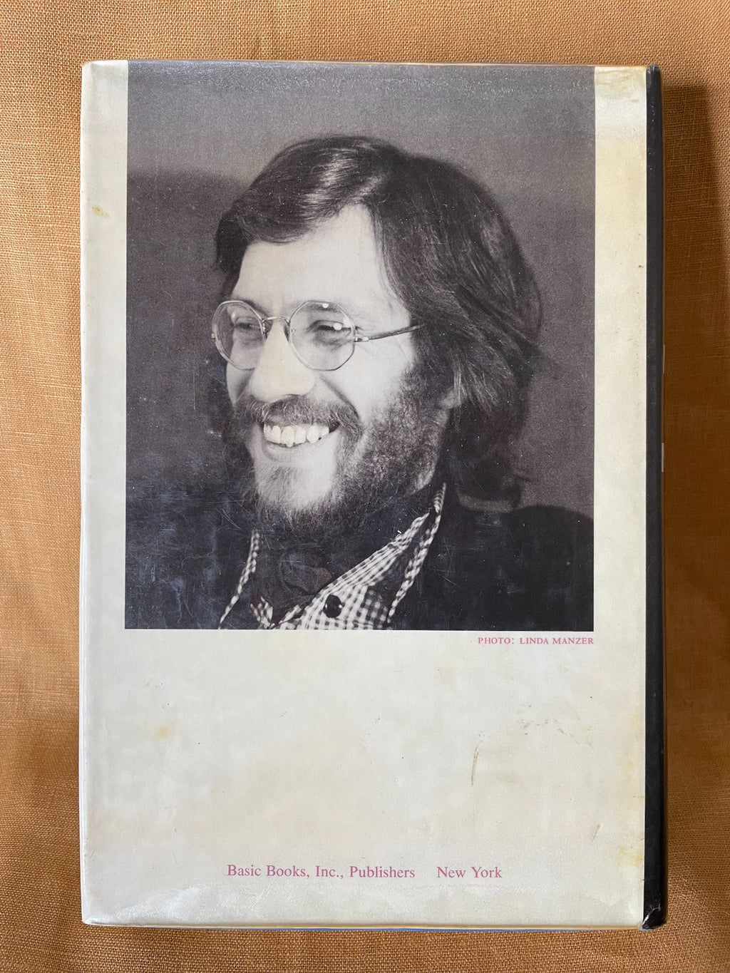 The Making of the Modern Family by Edward Shorter back cover