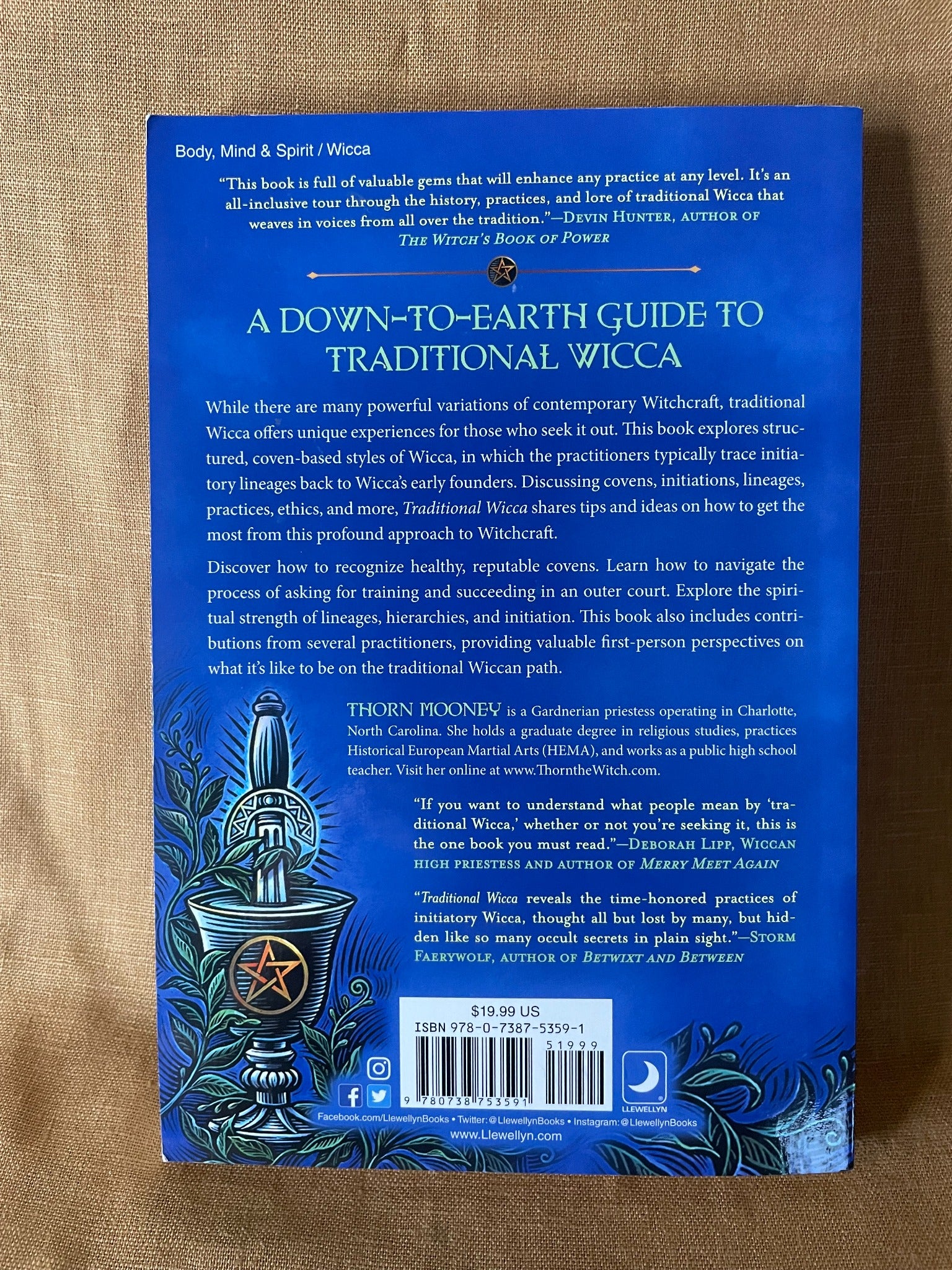 Traditional Wicca: A Seeker's Guide by Thorn Mooney back cover