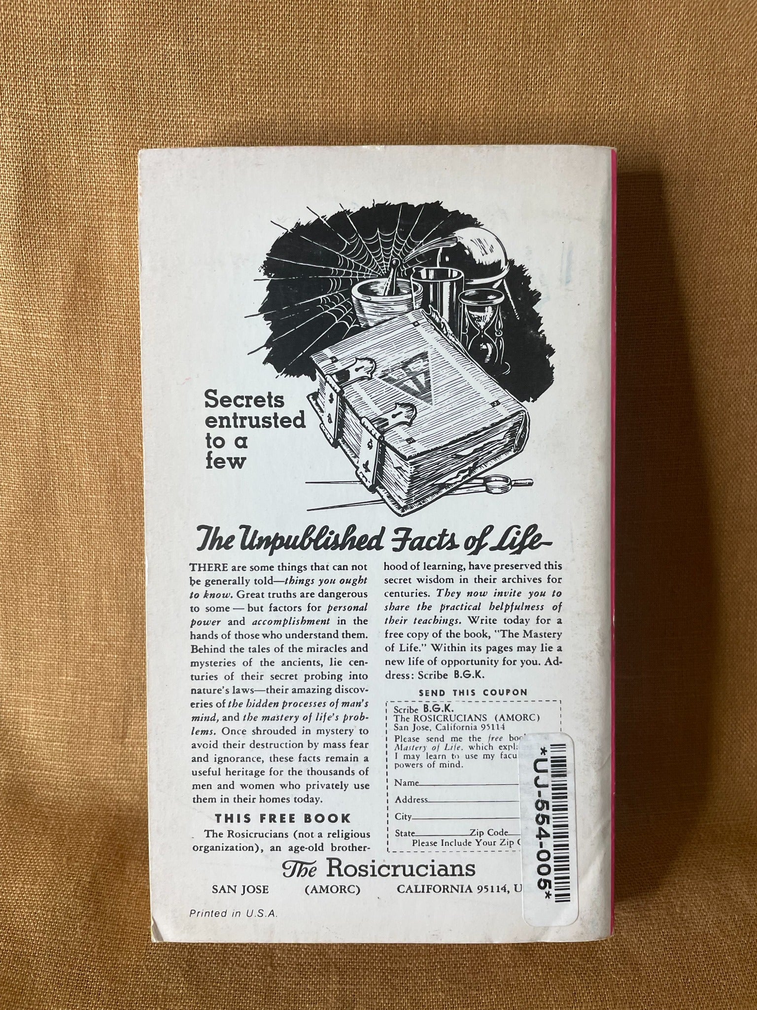 Everything You Want to Know About Dreams, Lucky Numbers, Omens, Oils and Incense by Zolar back cover